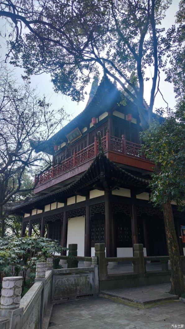 请问做肉丸要用什么配料怎样做才会有弹性?-最全面的问答类网站